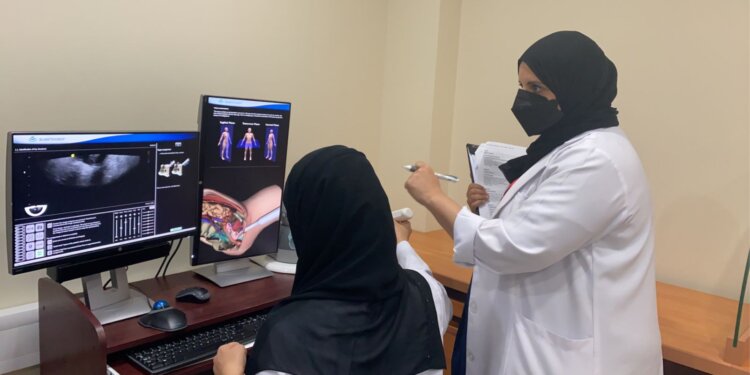 بمشاركة أكثر من 20 طبيبة .. انطلاق الدورة التدريبية الثالثة للتدريب على أشعة الموجات فوق الصوتية للنساء الحوامل