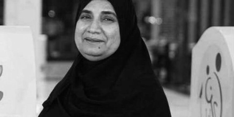 “قد مات قوم وما ماتت فضائلهم”..رحيل أم العطاء والإنسانية “رحيمة المسافر”