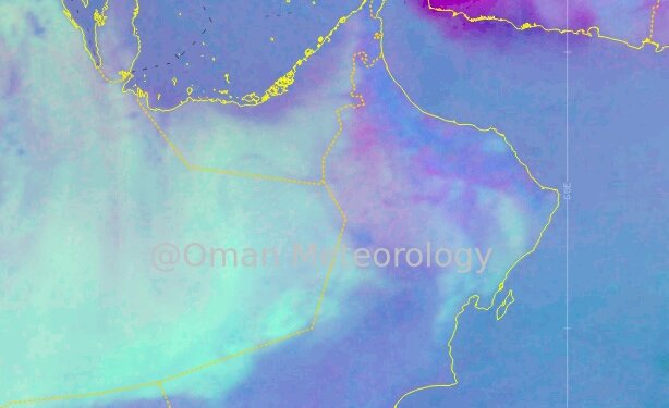 توقعات بتدفق غبار نحو مسندم .. وانخفاض نسبي في مستوى الرؤية