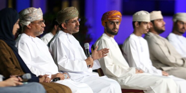 ملخّص اللقاء: “مع الشباب” يستضيف وكيلي وزارة التعليم العالي والبحث العلمي والابتكار