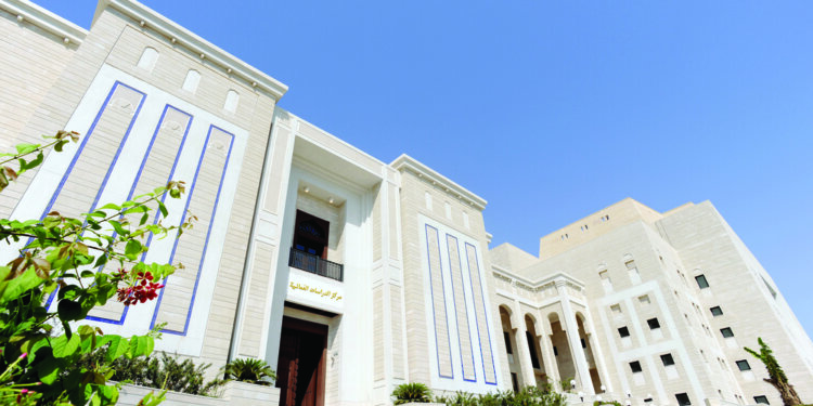 جامعة السُّلطان قابوس تبدأ تنفيذ مشروع “قاموس الأعلم العُماني”