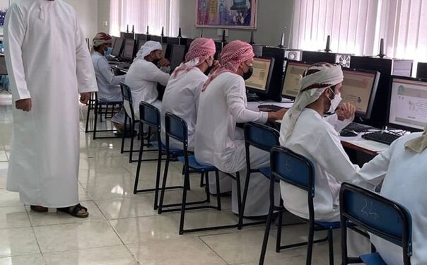 “العمل‬⁩” تُجري مقابلات تشغيل لأكثر من 700 من الباحثين عن عمل مسندم