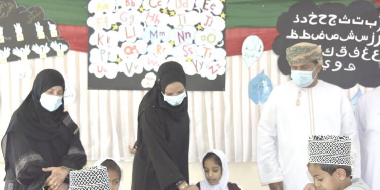“الشيبانية” تزور عدداً من مدارس الجبل الأخضر