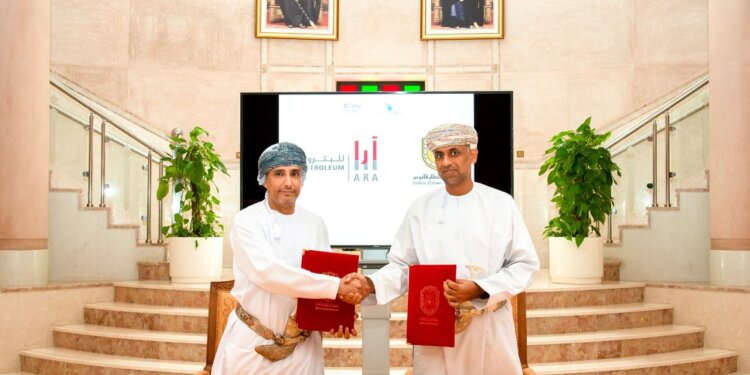 اتفاقية تعاون بين جامعة السلطان قابوس وشركة آرا