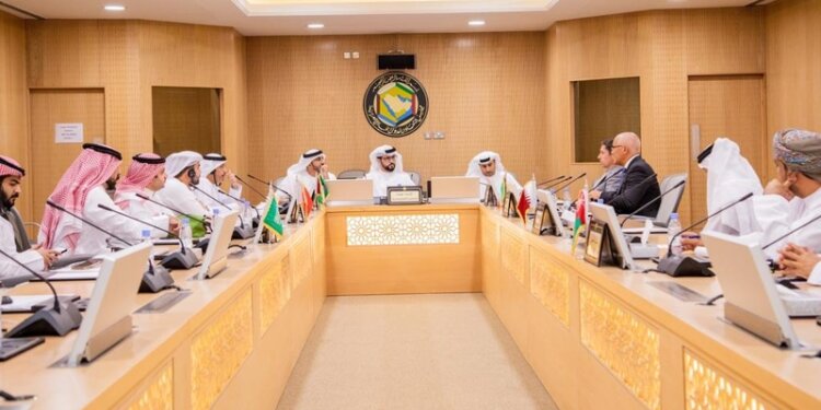 جهاز الشرطة الخليجية ينظم حلقة عمل حول المطلوبين دوليًّا