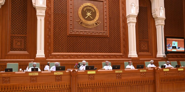 “اليوسف” باستضافة مجلس الشورى.. إليك أهم مادار في الجلسة