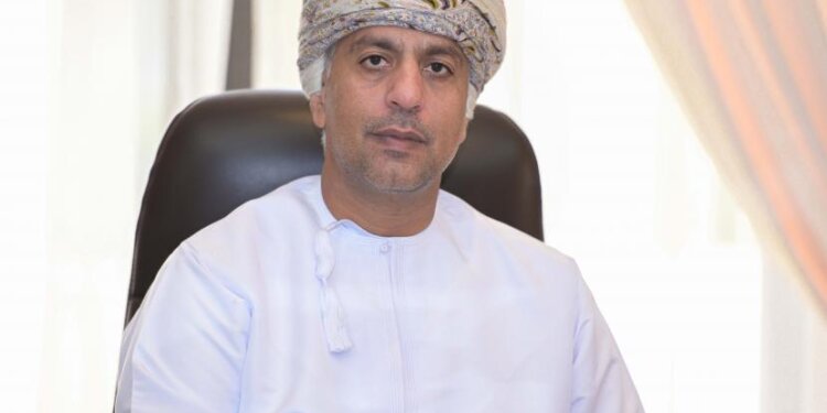 وكيل “الاقتصاد”: الدَّيْن  العام يبلغ نحو 18.4 مليار ريال.. والتحسن النوعي في أداء الاقتصاد  العُماني جاء نتاج نجاح السياسات الاقتصادية والمالية المتخذة
