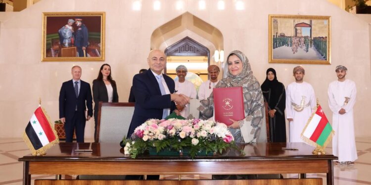 توقيع مذكرة تفاهم عمانية سورية في مجال الدراسات الدبلوماسية والتدريب