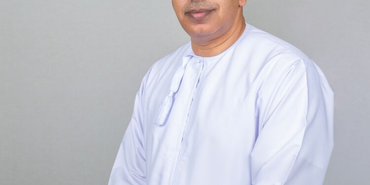 وزير الصحة يحصل على جائزة ⁧‫”الطبيب القيادي‬⁩”