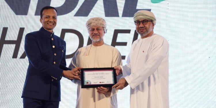 ملتزمة بدعمها المستمر لكرة القدم العمانية.. جندال شديد تطلق حملة “حديد عمان”