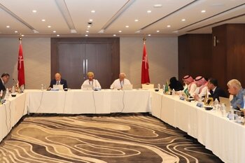 البحرية السلطانية تختتم الاجتماع التاسع للجنة الهيدروغرافية