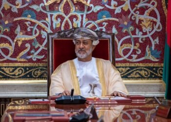 صور: جلالة السلطان يترأس اجتماعًا لمجلس الوزراء بصلالة