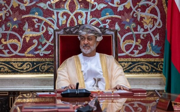 صور: جلالة السلطان يترأس اجتماعًا لمجلس الوزراء بصلالة