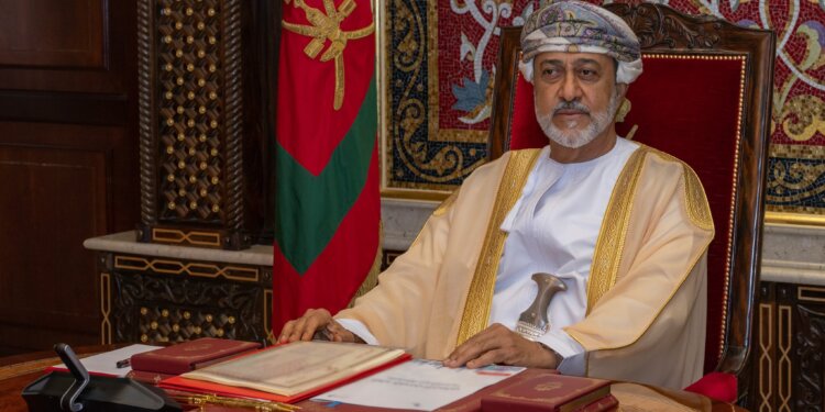 توجيهات سامية بتثبيت أسعار وقود المركبات وفقا لشهر أكتوبر 2021م
