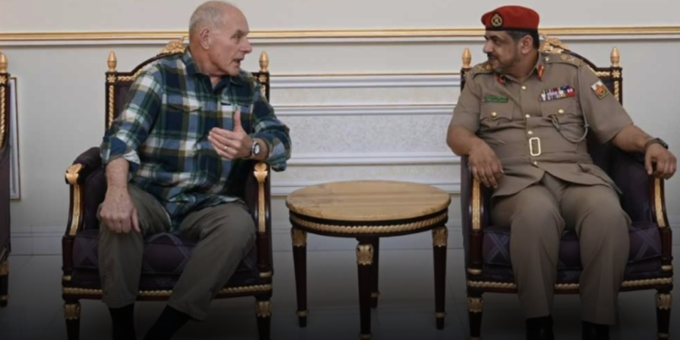 وفد أمريكي يصل البلاد