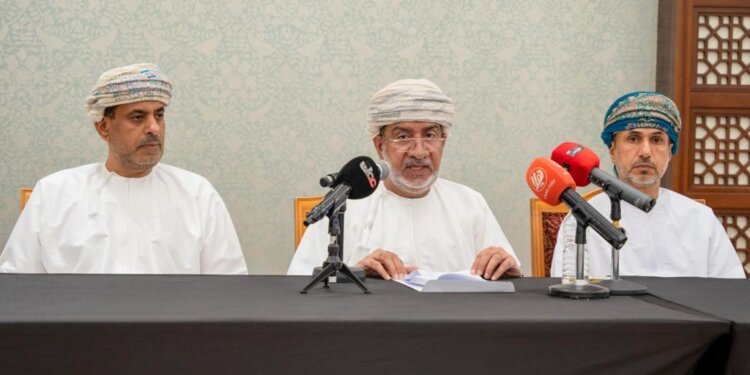 فك كربة الإنسانية تُسهم بالإفراج عن 925 محبوساً