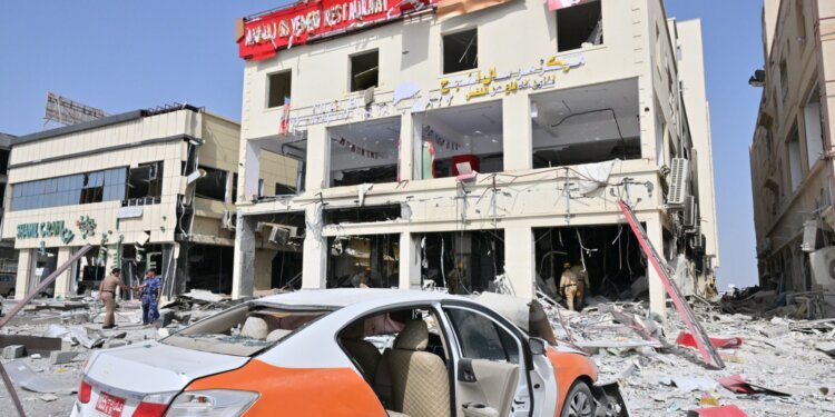إصابات في انفجار المعبيلة.. فما الدلائل الأولية للحادثة؟