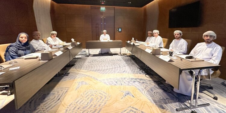 في اجتماعه الأول.. الاتحاد العُماني للفروسية يناقش سبل تطوير رياضة سباق الخيل