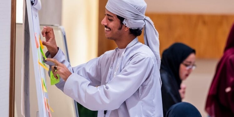 بمشاركة أكثر من 100 شاب مبتكر عُماني.. انطلاق هاكاثون OQ للاستدامة الرقمية في ظفار