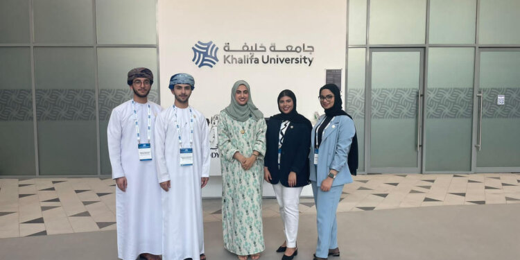فريق جامعة السلطان قابوس يُحقق المركز الأول في أدبيك
