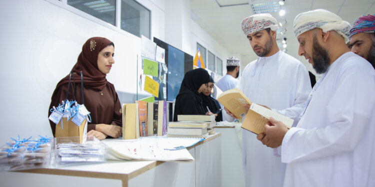 معرض الأنشطة الطلابية و الأندية الاكاديمية والأسر المنتجة و المشاريع المنزلية