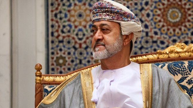 السلطان هيثم بن طارق