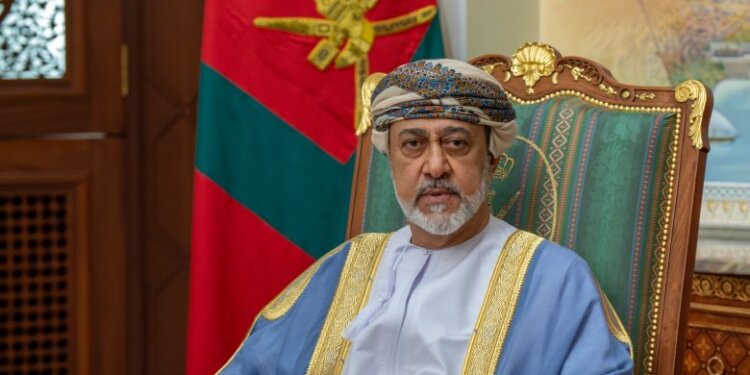 السلطان هيثم بن طارق