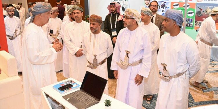 بمشاركة 500 مشارك من المختصين.. أسبوع عُمان للمياه يبحث تطوير وكفاءة قطاع المياه في التنمية المستدامة