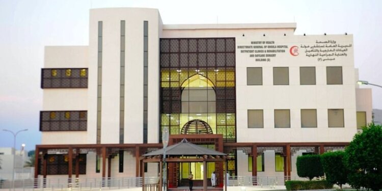 مستشفى خولة ينجح في إجراء عملية الأولى من نوعها في سلطنة عُمان