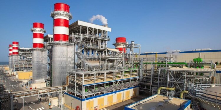 ارتفاع بنسبة 6.4% في إنتاج الكهرباء بسلطنة عُمان