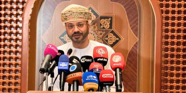 ماذا قال معالي السيّد وزير الخارجية عن الزيارةُ التاريخية السّامية لجلالةِ السُّلطان إلى دولة الإمارات؟