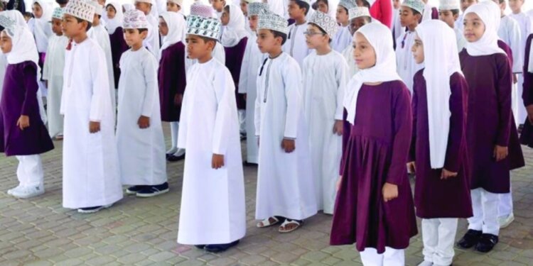 تنويه لأولياء الأمور : اليوم هو الأخير لتسجيل أبنائكم في الصف الأول