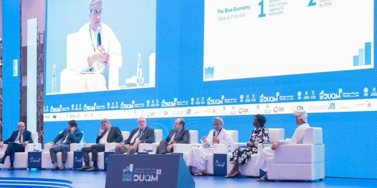 عُمانتل تستثمر في المواهب العُمانية وتدعم ريادة الأعمال التقنية بالمعسكر التدريبي”الواقع الممتد”