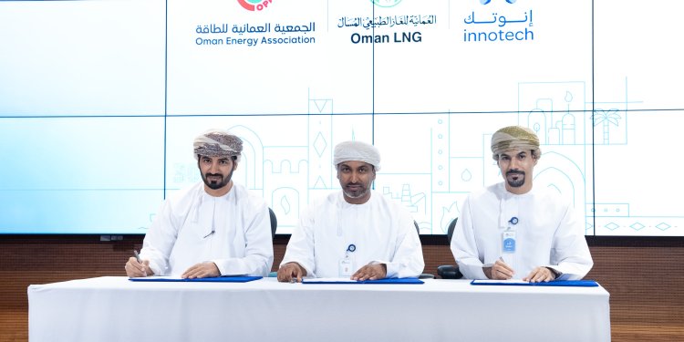 شراكة ثلاثية لـتعزيز مهارات الخريج العماني في الهندسة وتكنولوجيا المعلومات