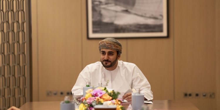 سُموّ السّيد ذي يزن يترأس اللجنة الرئيسة لمشاركة سلطنة عُمان في أكسبو أوساكا باليابان
