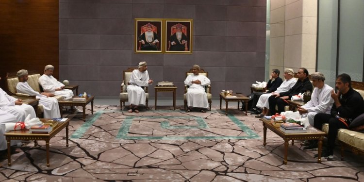 بعثة منتخبنا الوطني تعود إلى أرض الوطن بعد تحقيق وصافة خليجي 26