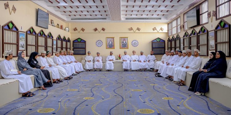 بحث سبل تعزيز الشراكة الاقتصادية بين سلطنة عُمان وإيران