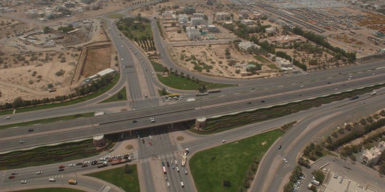 توجيهات سامية بشأن مسميات طرق وطنية ورئيسية في سلطنة عُمان