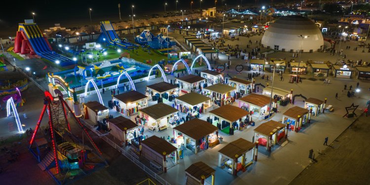 بزيارة تخطت 400 ألف زائر .. مهرجان صحار الثالث يسدل ستاره