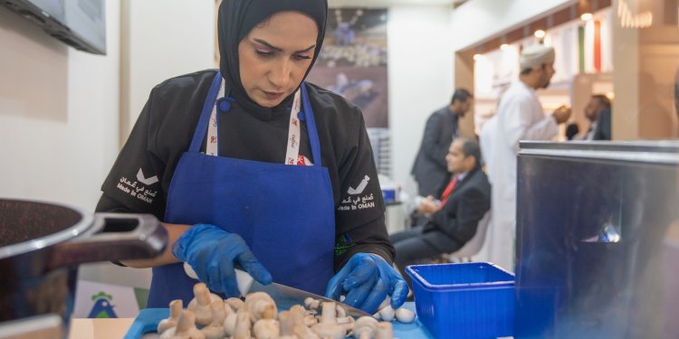 سلطنة عُمان تشارك في “جلفود 2025” لتعزيز حضورها في قطاع الأغذية العالمي