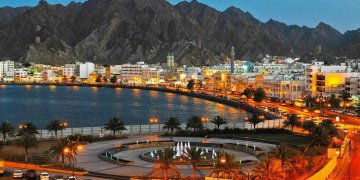 عُمان الحاضر والمستقبل: وجهة سياحية مستدامة