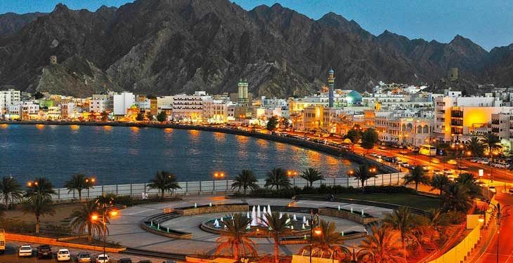 عُمان الحاضر والمستقبل: وجهة سياحية مستدامة