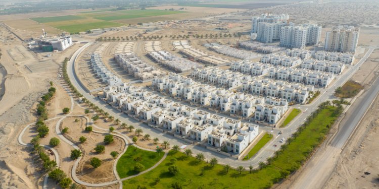 تداولٌ عقاريٌّ في سلطنة عُمان بأكثر من 572 مليون ريال عُماني