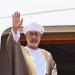 بحمدِ اللهِ تعالى ورعايتِه.. جلالةُ السُّلطان المعظم يصل إلى الجمهوريّة الجزائريّة