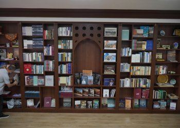 تعاون ثقافي بين المتحف الوطني وجامعة الشيشان التربوية