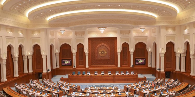 بناءً على الأوامر السّامية.. مجلسُ الدولة يُنهي دور الانعقاد العادي الثاني من الفترة الثامنة