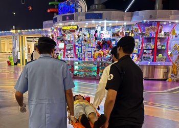 إصابة طفل في ساحة الألعاب الكهربائية بمركز تجاري