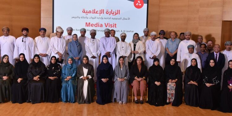 بنك مسقط ينظم زيارة إعلامية للتعريف بالأعمال المصرفية المميزة ويستعرض حلول إدارة الثروات
