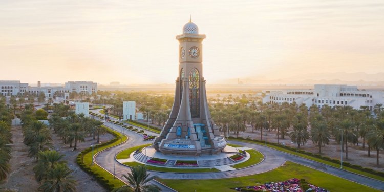 جامعة السلطان قابوس