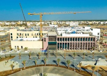 مشروعات وطنية عملاقة ترى النور تزامنًا مع احتفالات البلاد باليوم الوطني